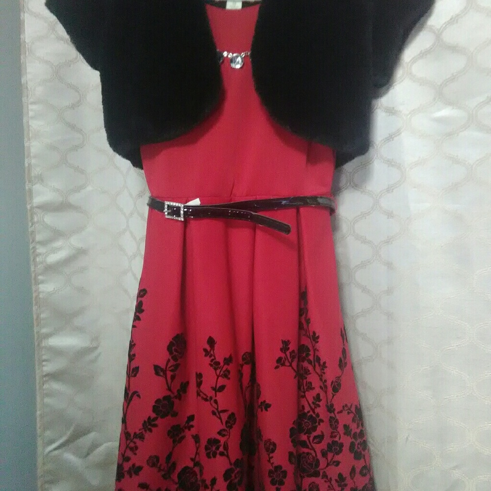 Size 12 girls Xmas dress